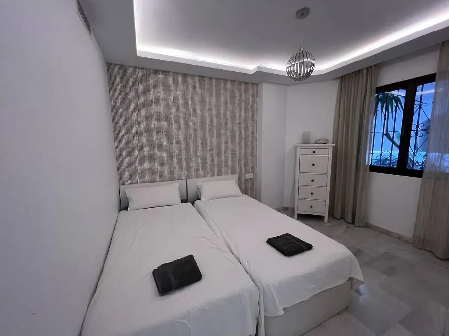 Apartment Zeer Luxe Appartement In Puerto Banus Marbella Spain