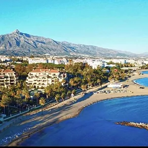  Apartment Incredible Luxury Location In Puerto Banus For Families